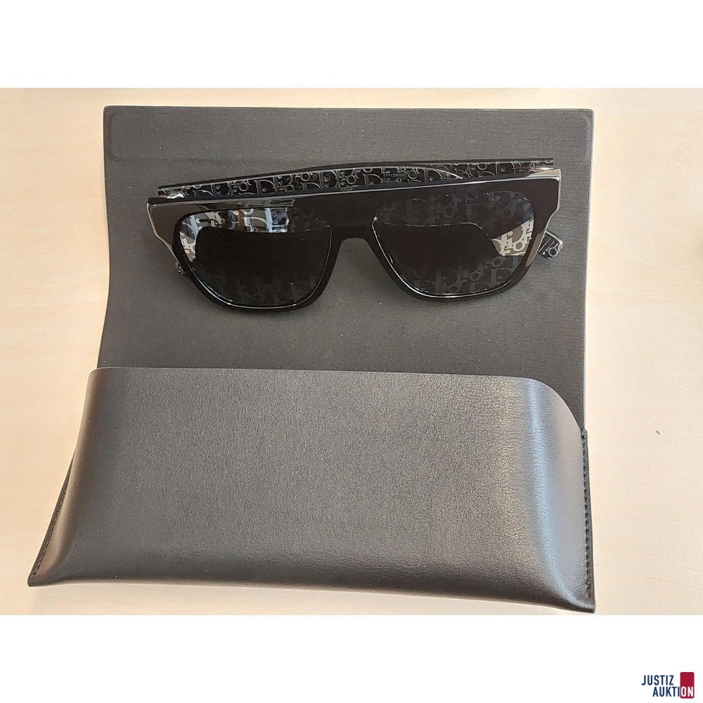 Sonnenbrille der Marke Dior