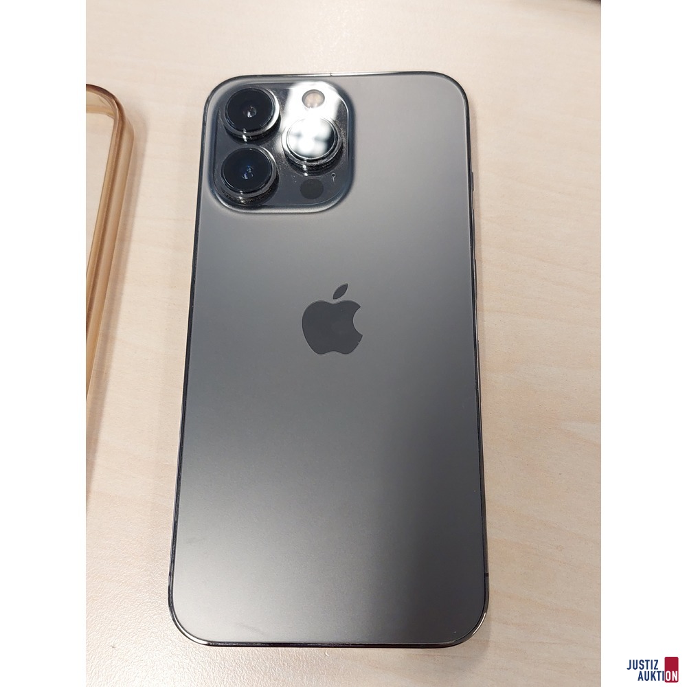 Handy der Marke Apple iPhone 13 Pro
