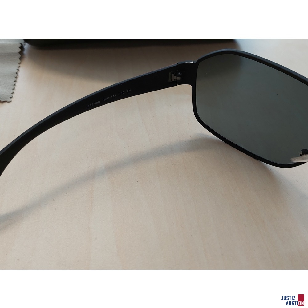 Sportsonnenbrille der Marke Prada - Model: Linea Rossa PS52 QDGO
