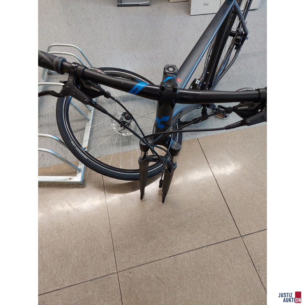 Fahrrad der Marke Cube Nature Cross
