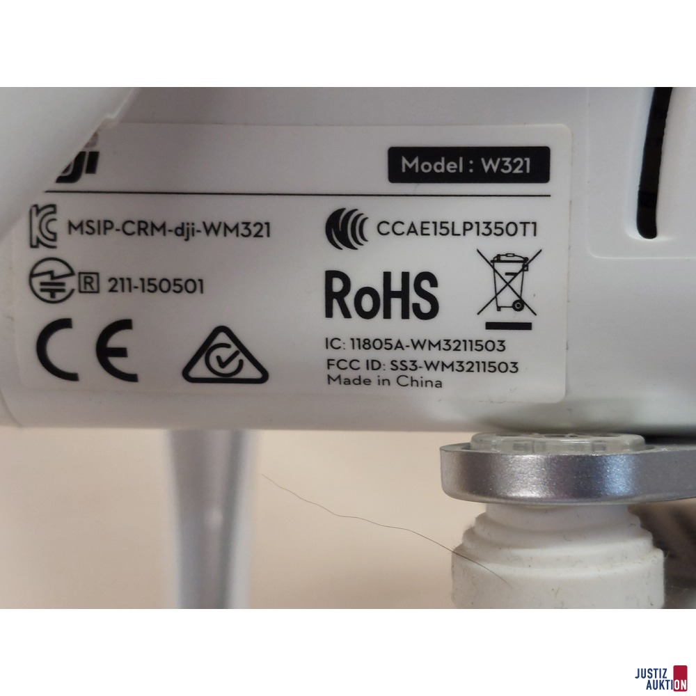 Drohne der Marke DJI Phantom - Model&colon; W321