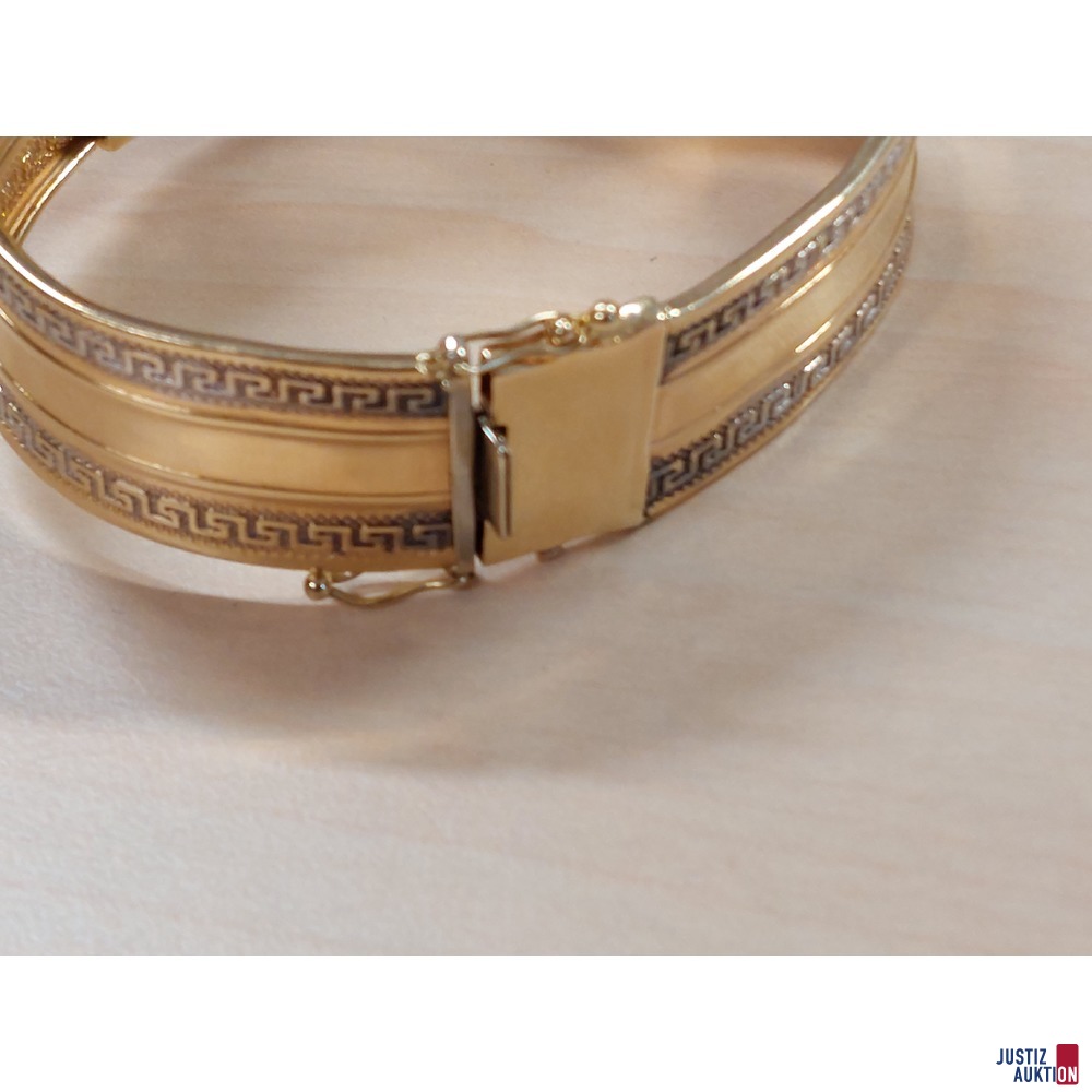 Armband mit Ornamenten Bicolor 585 &permil; punziert&comma; 32&comma;9 g 2 cm breit&comma; 20 cm lang