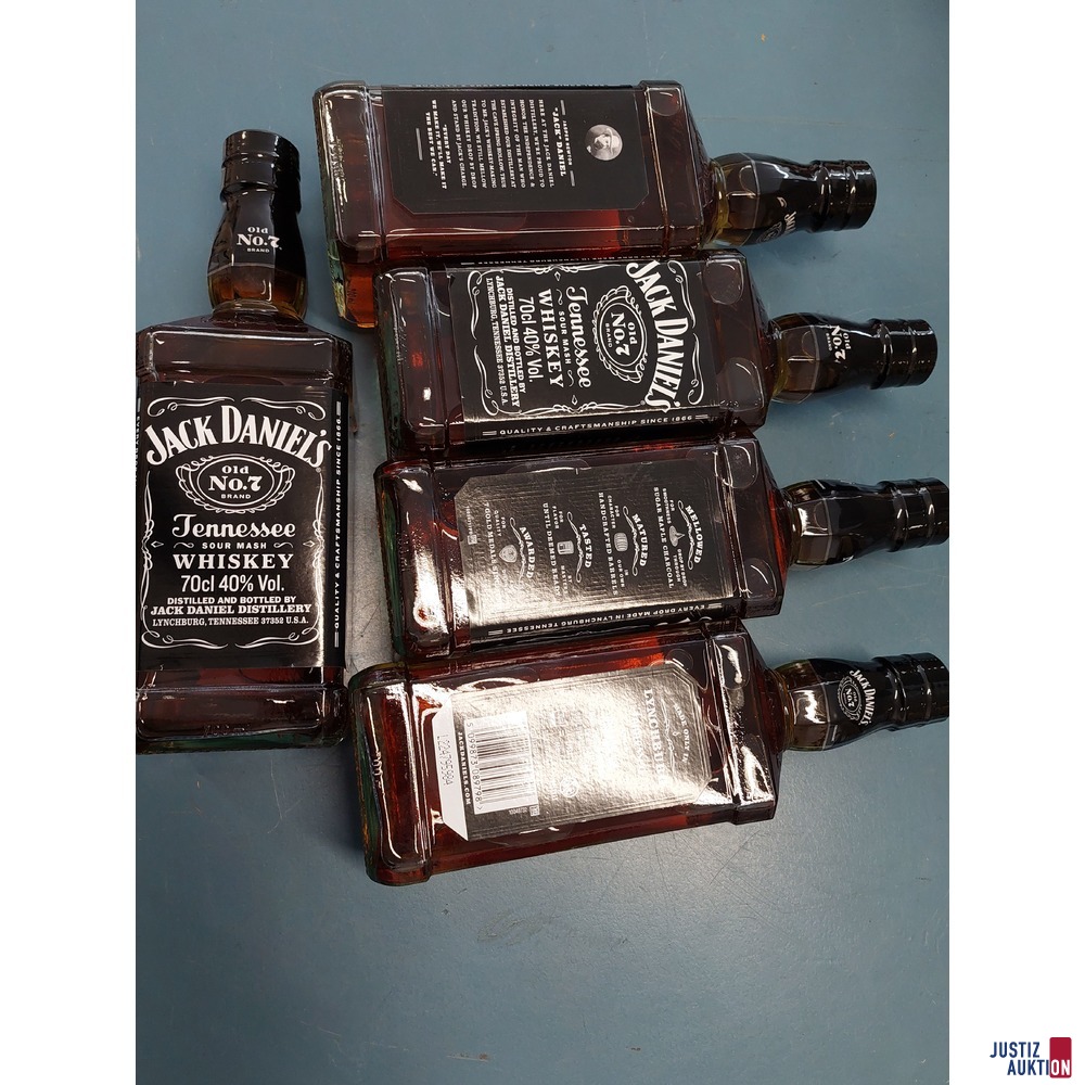 5 Flaschen Whiskey der Marke Jack Daniel´s 70 cl 40 % Vol.