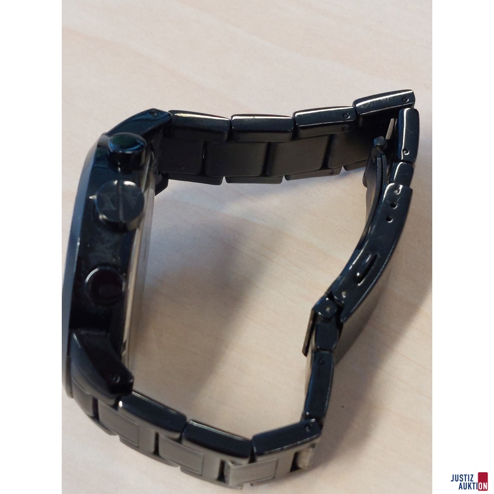 Herrenarmbanduhr der Marke Armani