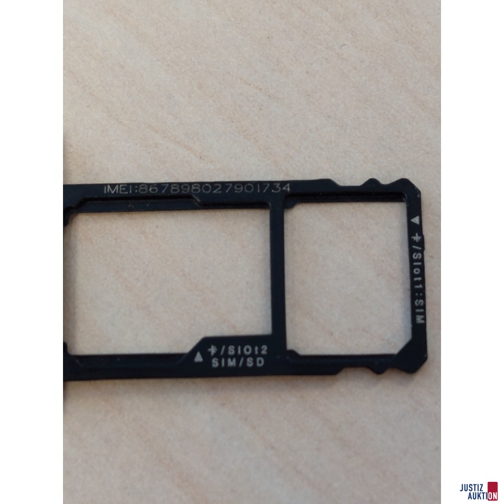 Handy der Marke Huawei Honor 7