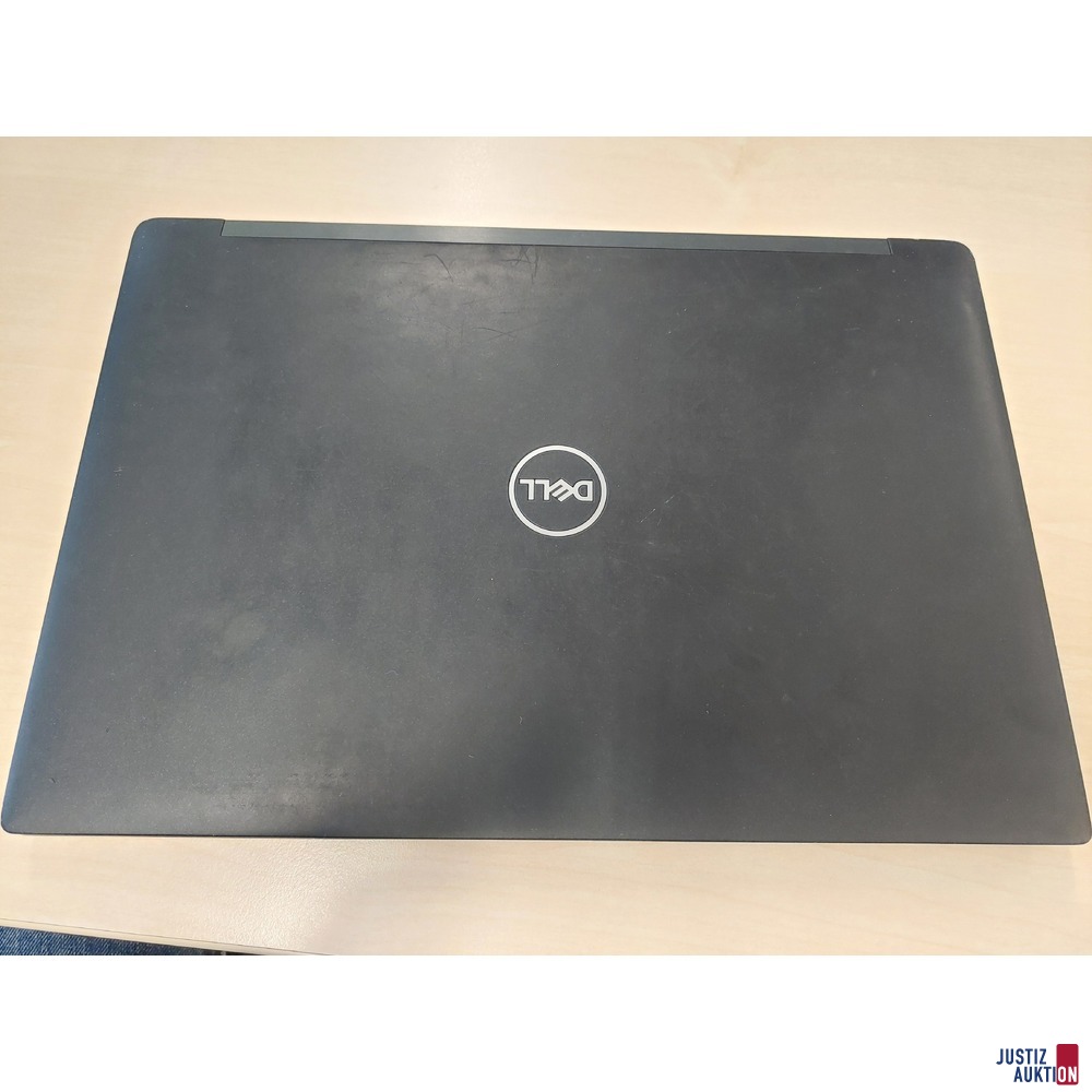 Notebook der Marke Dell Latitude 7390 - S&sol;N&colon; CYHYRQ2 - 13&comma;3 Zoll