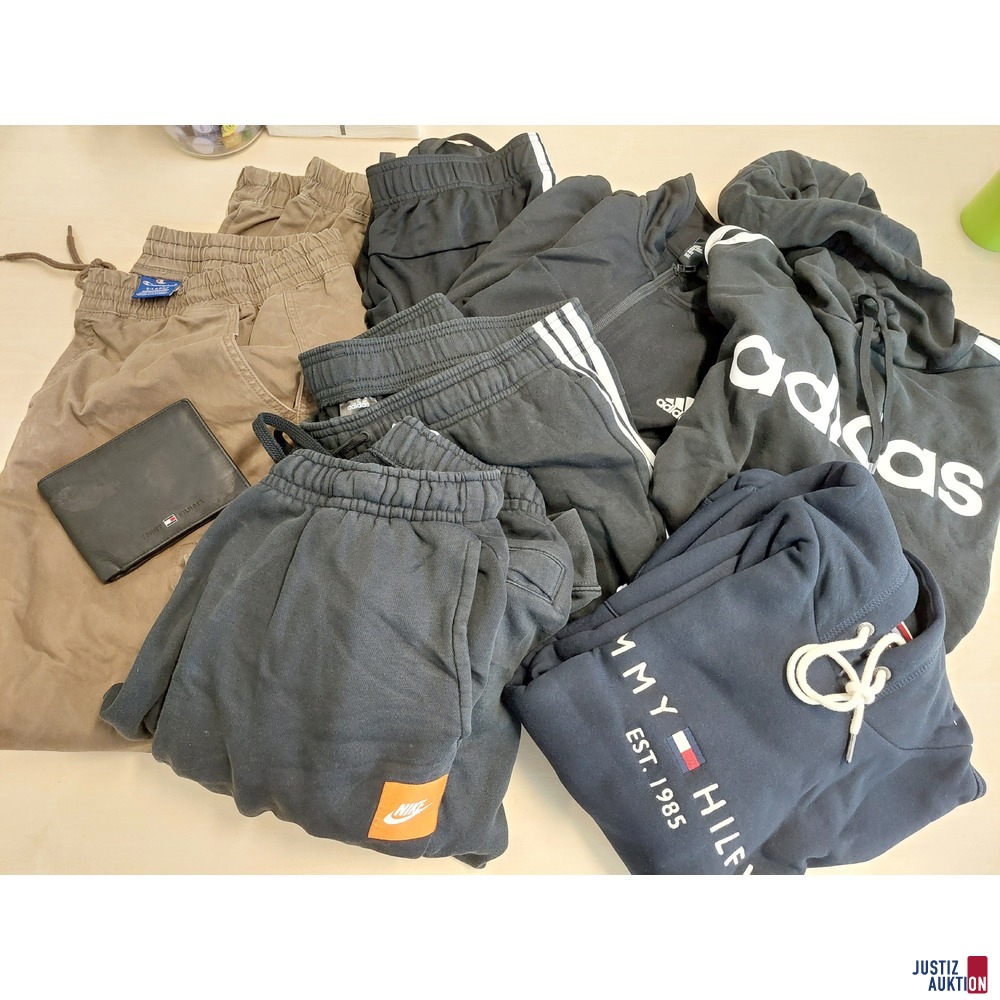 Geldbörse der Marke Tommy Hilfiger u.a.