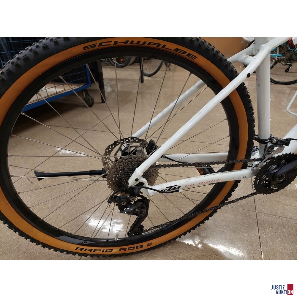 Fahrrad der Marke KTM Peak XT 29