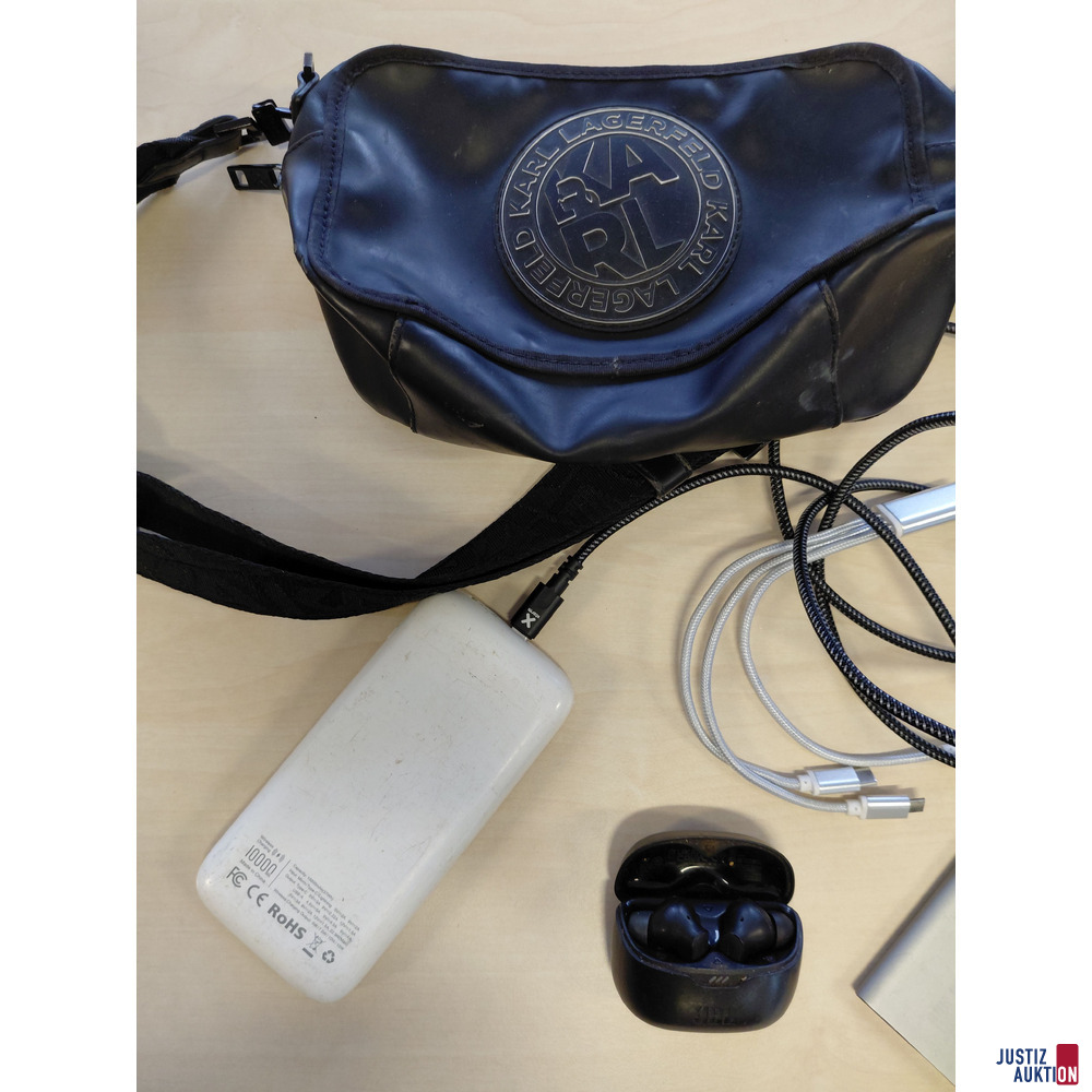 1 Powerbank Helvetia u&period;a&period;