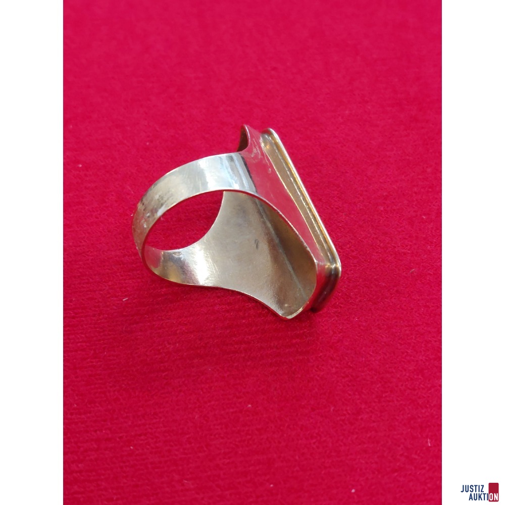 Siegelring mit Symbolik - 14 Karat punziert