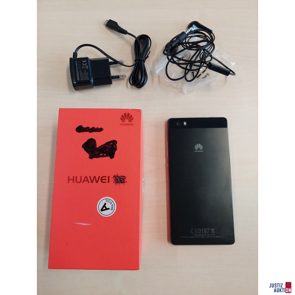 Handy der Marke HUAWEI  Model: ALE-L21 gebraucht/Gebrauchsspuren vorhanden