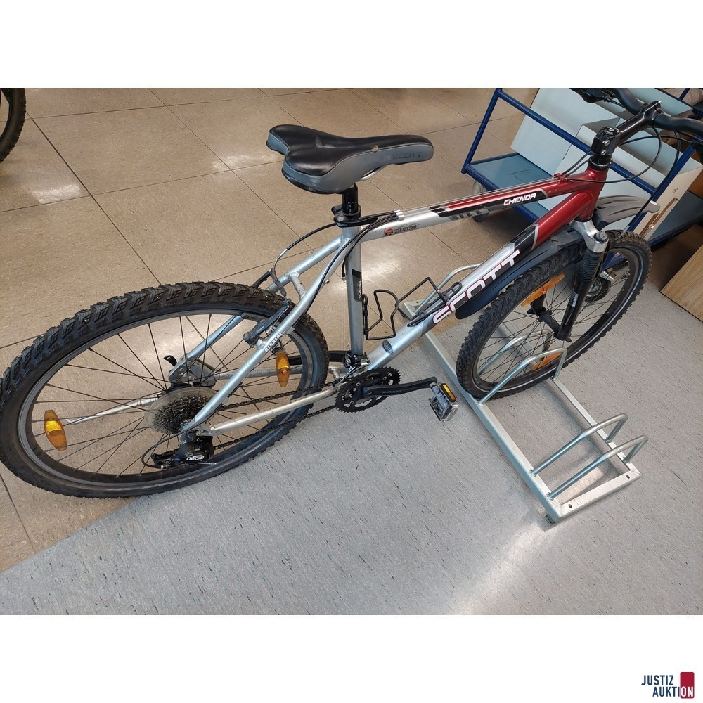 Fahrrad der Marke Scott Chenoa
