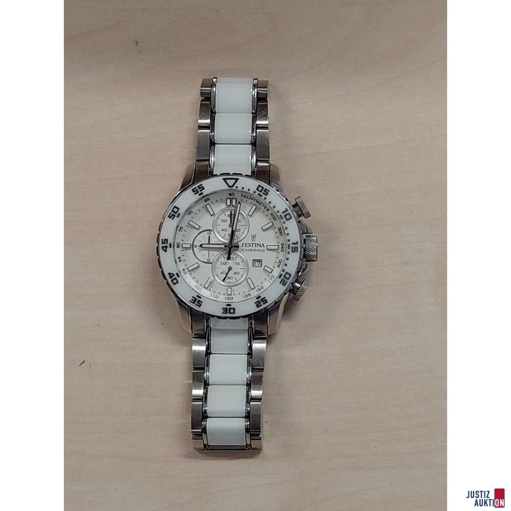 Herrenarmbanduhr der Marke Festina