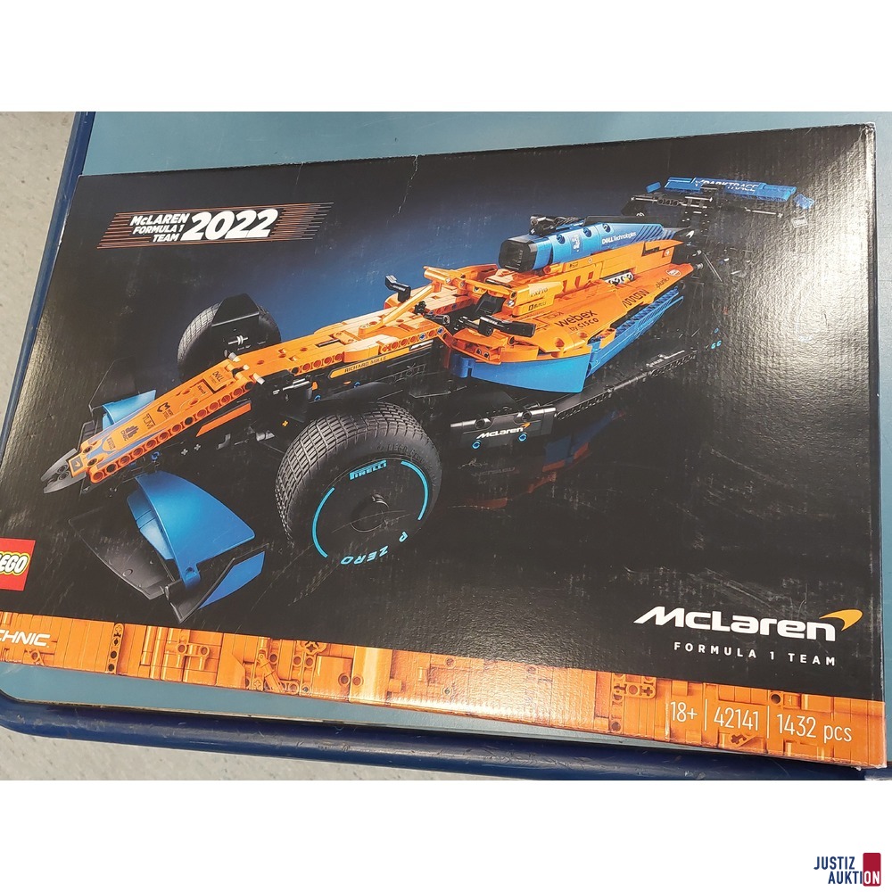 Lego McLaren Formula 1 Team 42141