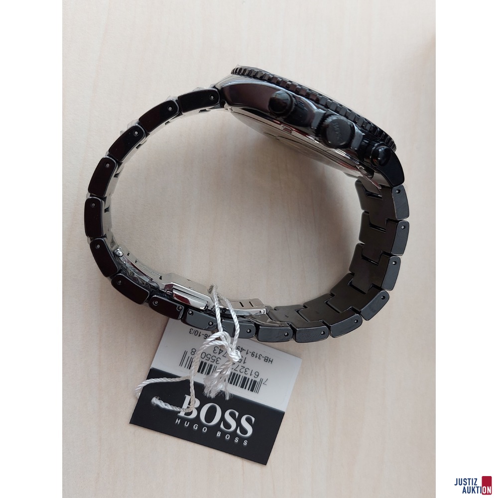 Herrenarmbanduhr der Marke Boss - Model: Ozean Edition