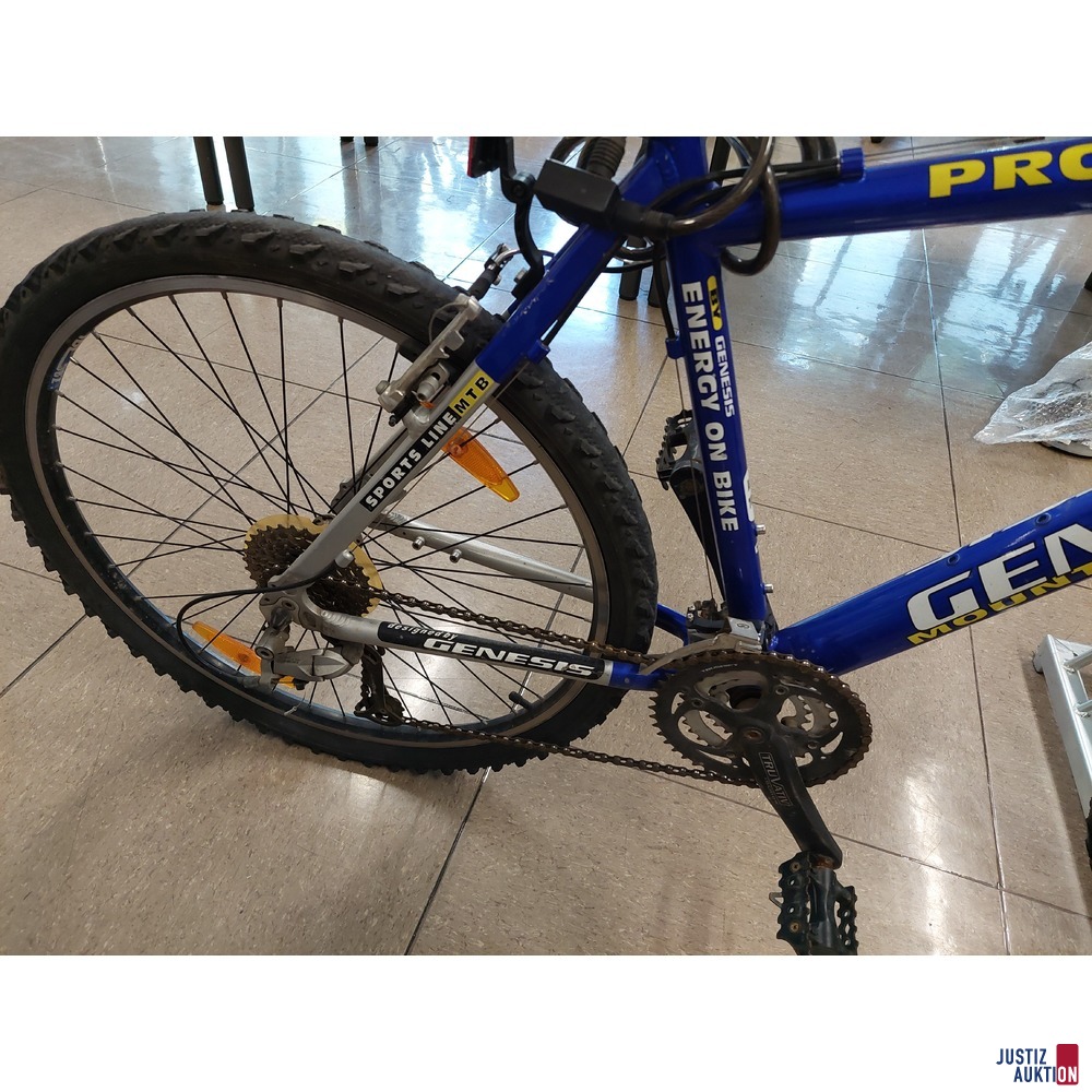 Mountainbike der Marke Genesis Kavalla Motion Pro ALU 7005