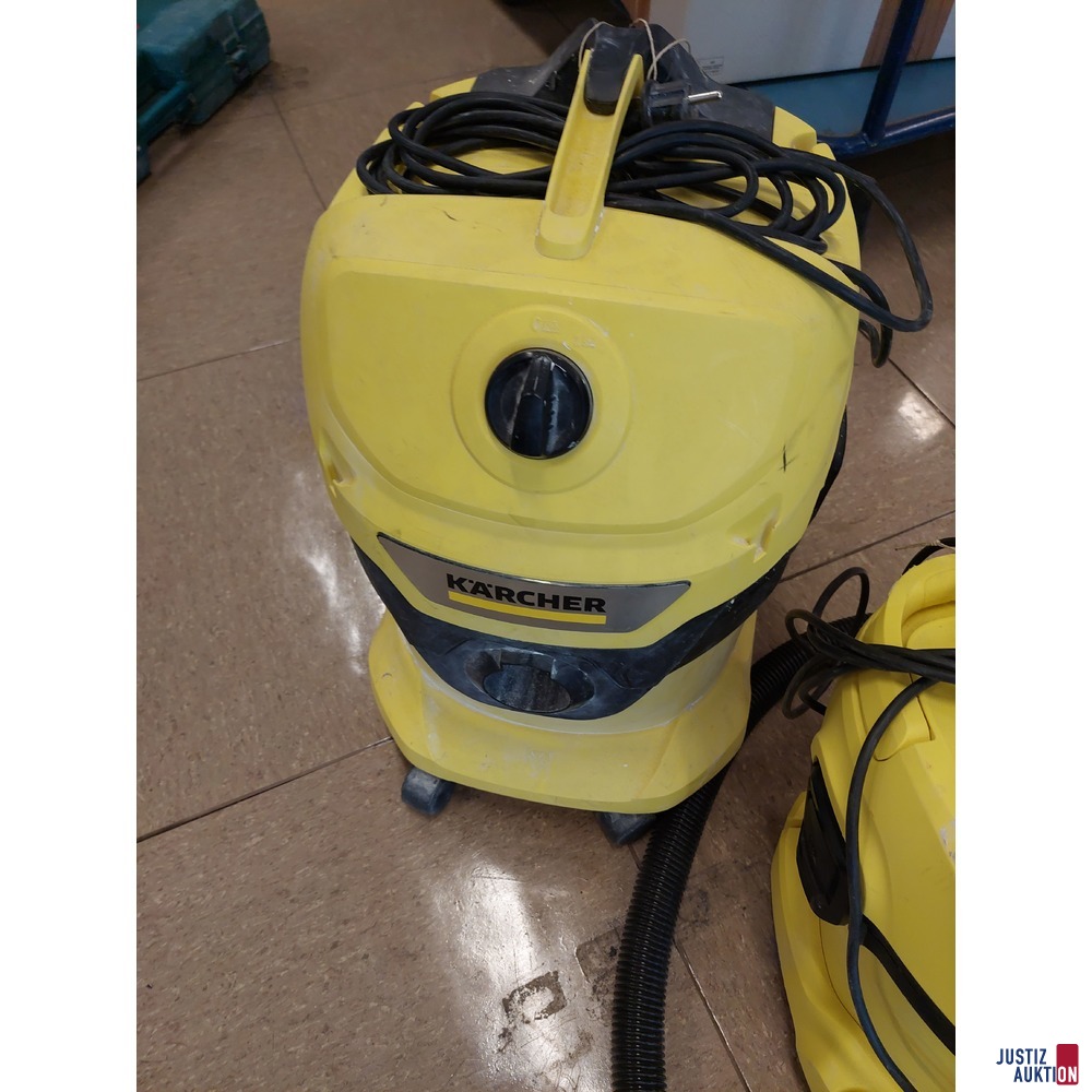 3 Nass-Trockensauger der Marke K&auml;rcher