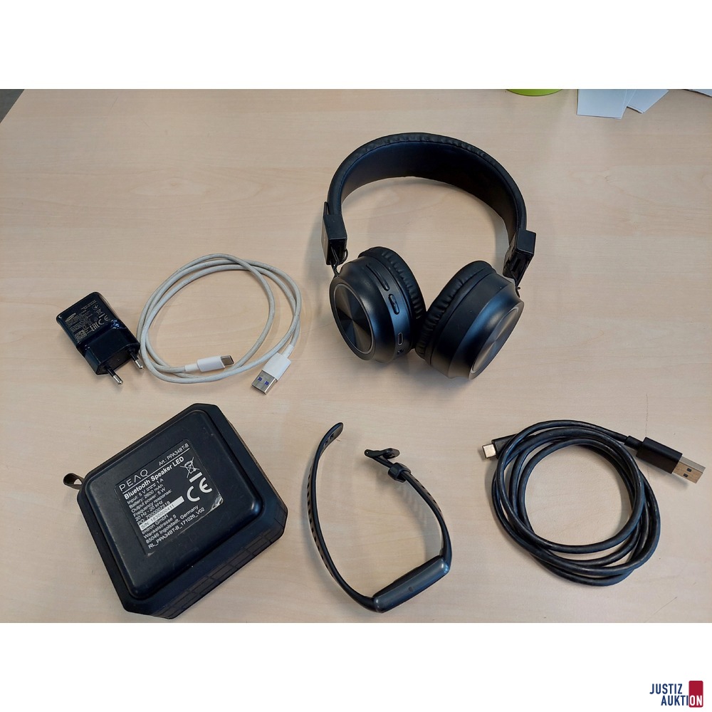 2 USB Kabel u.a.