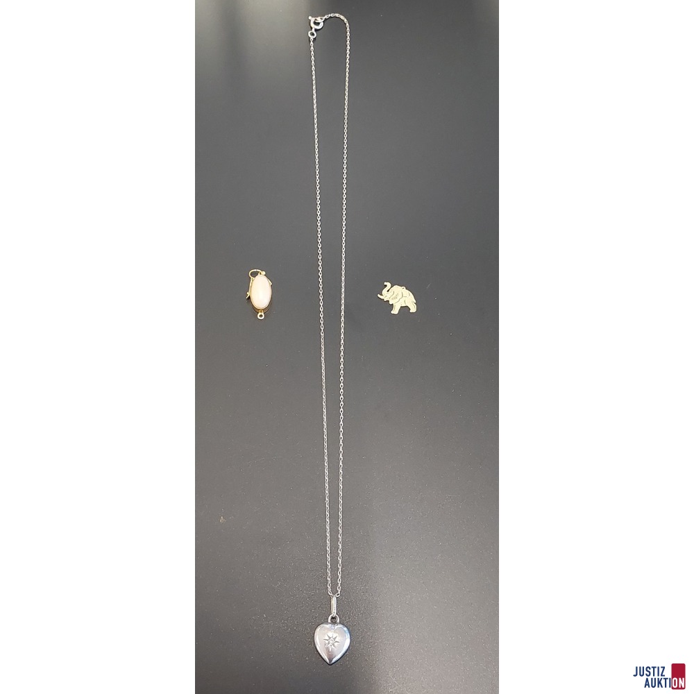 Weißgoldkette mit Herzanhänger mit Schmuckstein u.a.