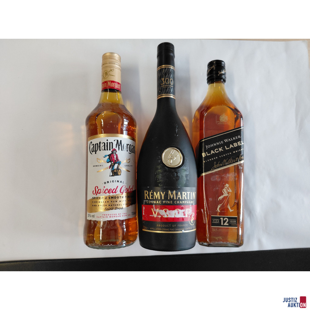 1 Flasche Whisky Johnnie Walker Black Label u&period;a&period;
