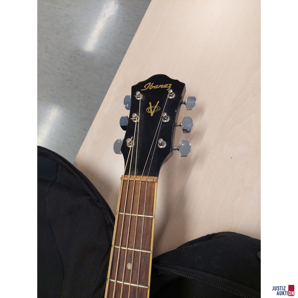 Gitarre der Marke Ibanez