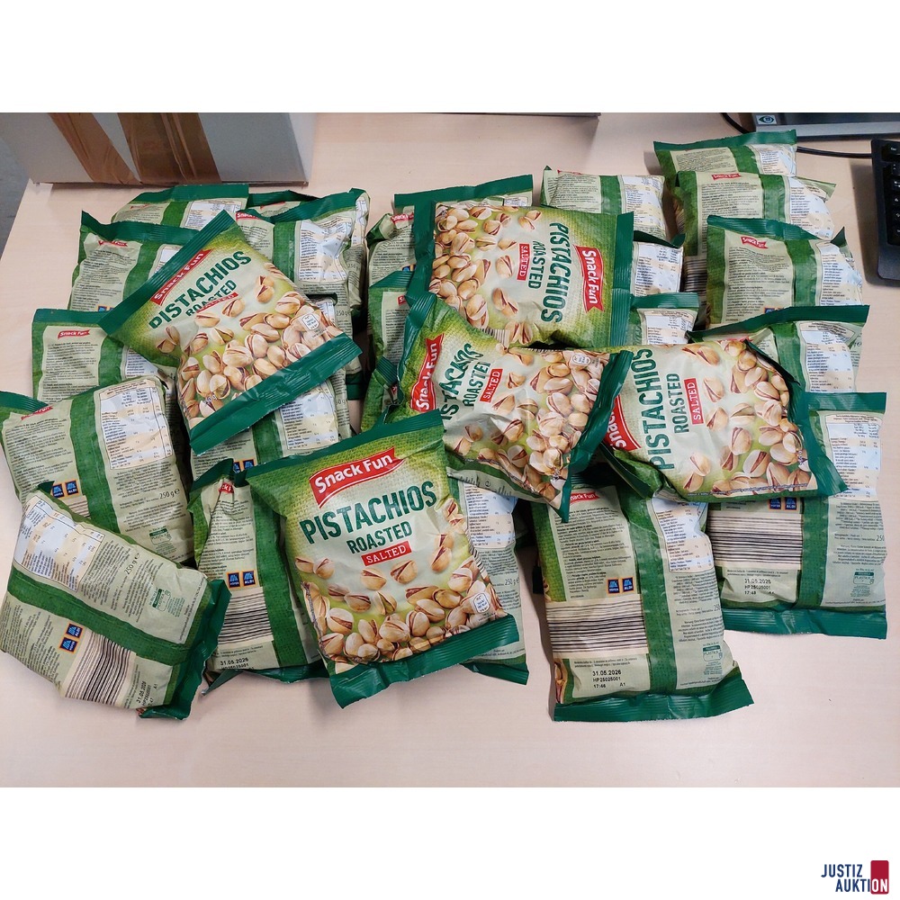 30 x Geröstete Pistazien - Snack Fun von Hofer/Aldi je 250g 