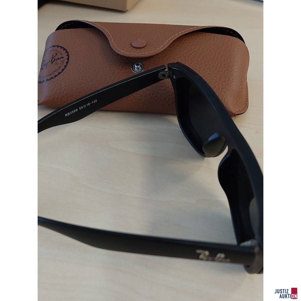 Herrensonnenbrille der Marke Ray Ban