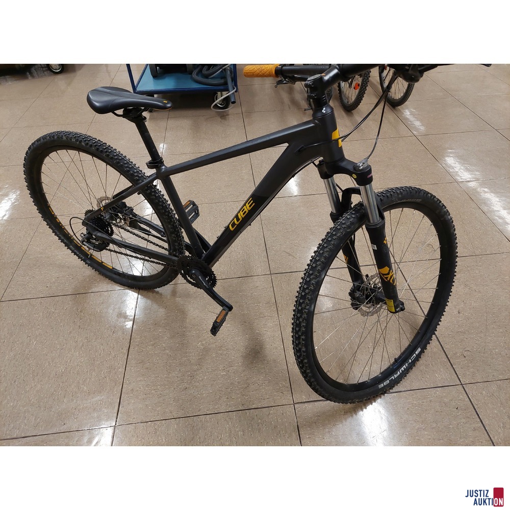 Fahrrad der Marke CUBE AIM Race