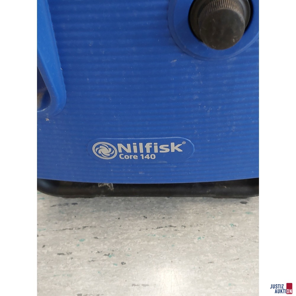 Hochdruckreiniger der Marke Nilfisk Core 140