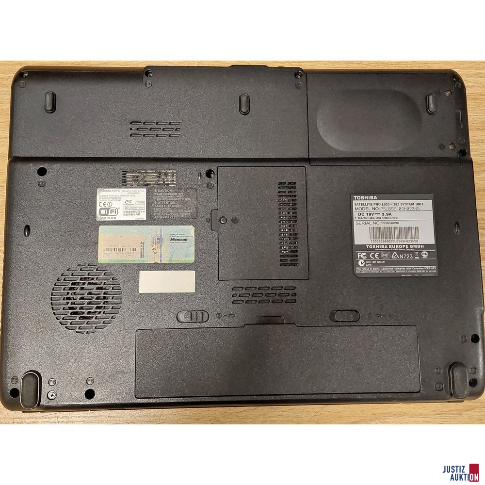 Laptop der Marke Toshiba SATELLITE PRO L300-28Z