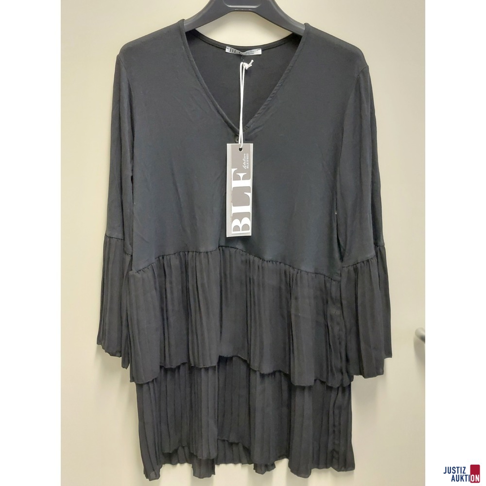 2 Damenblusen der Marke BLF Atelier Bleifrei 1x Größe S 1x Größe M NEU