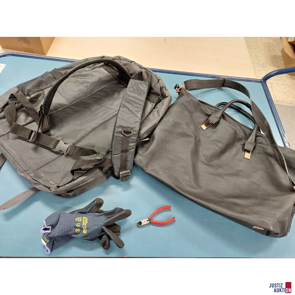 Damenshopper von H&amp&semi;M u&period;a&period;