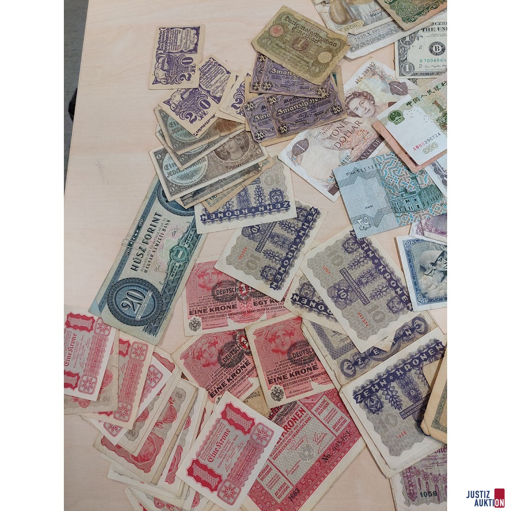 Gro&szlig;es Papiergeldkonvolut