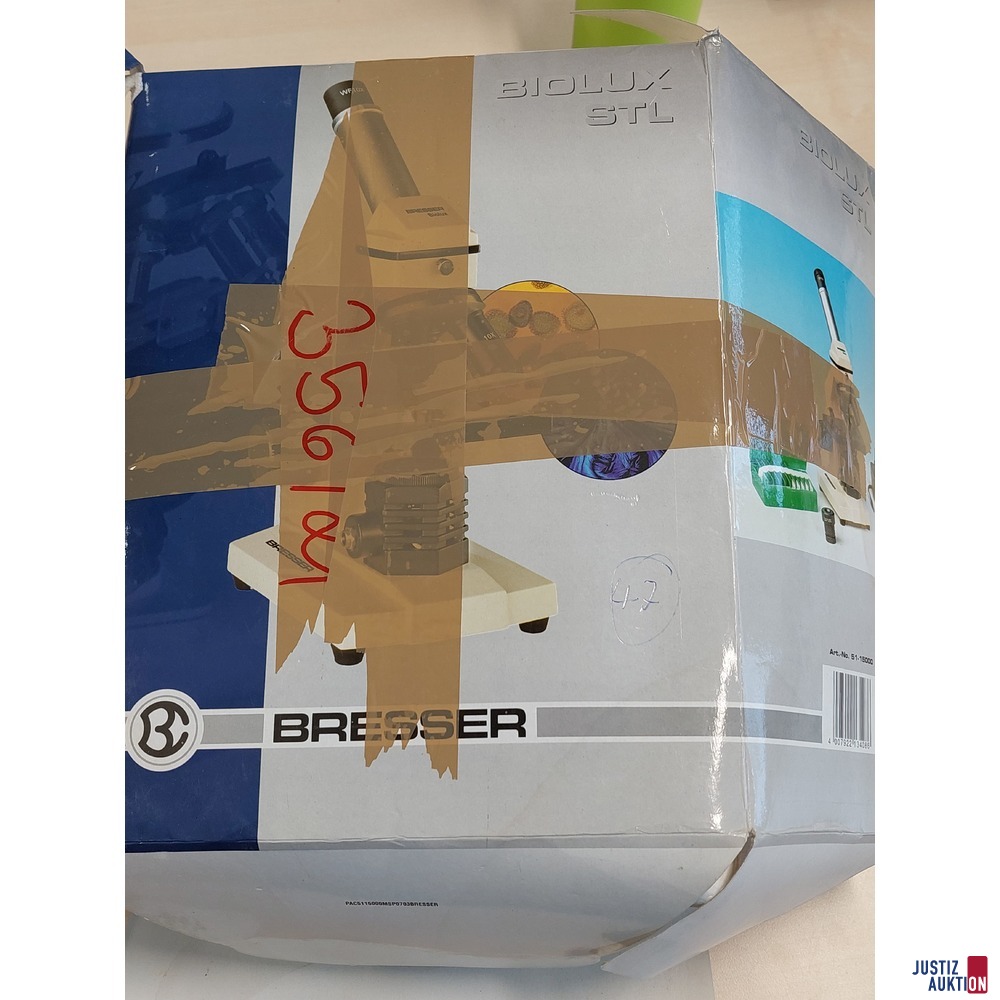 Schülermikroskop der Marke Bresser Biolux STL AVR-X2400H