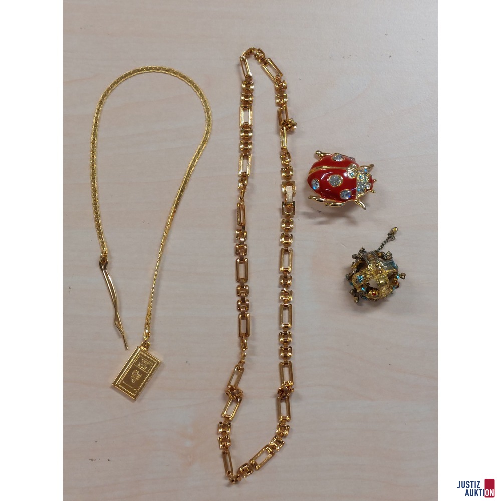 Konvolut an diversen Modeschmuck