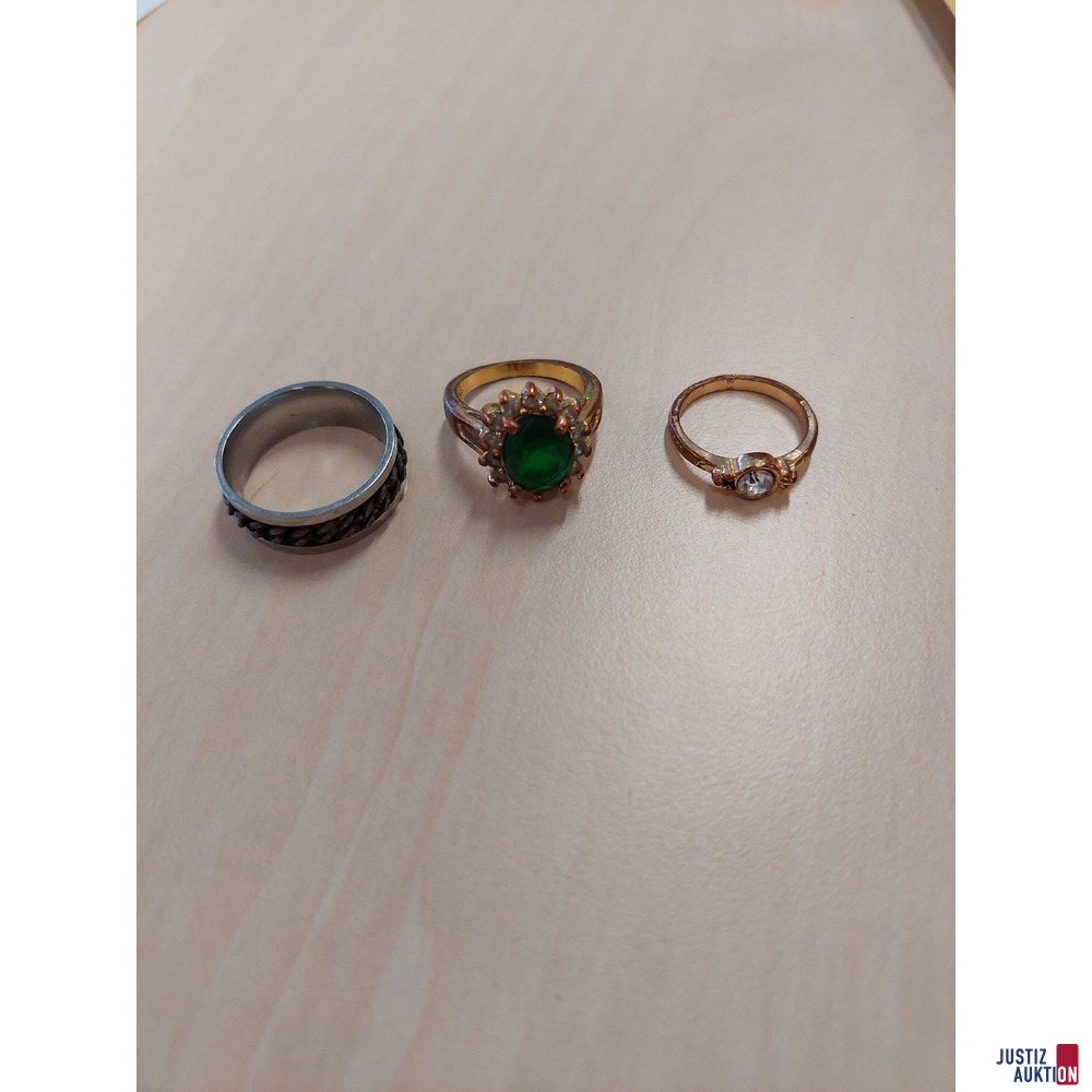 Konvolut an Modeschmuckringen