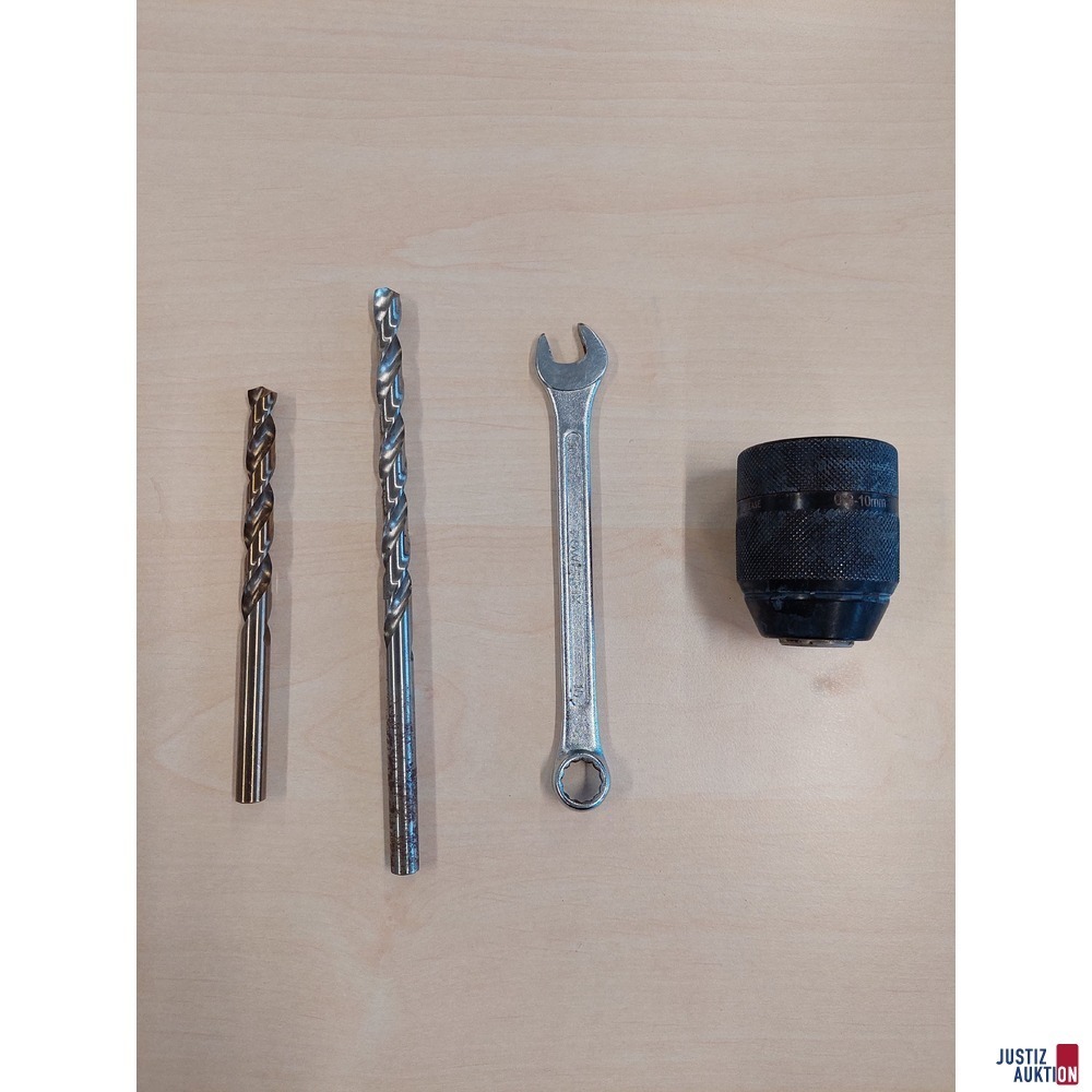 2 Bohrer Größe 8 mm u.a.