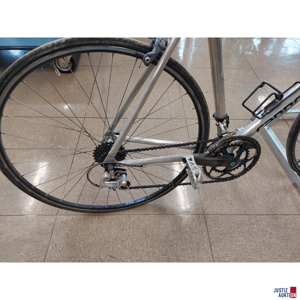 Fahrrad der Marke Cannondale