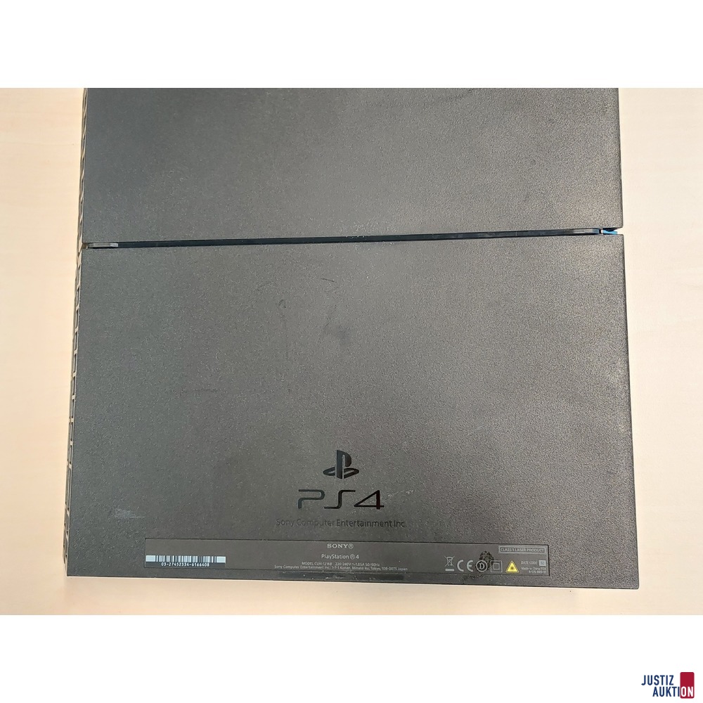 Spielkonsole der Marke Sony Playstation 4 gebraucht/Gebrauchsspuren vorhanden