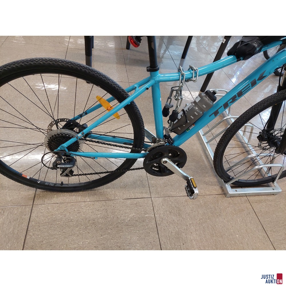 Fahrrad der Marke Trek Neko2