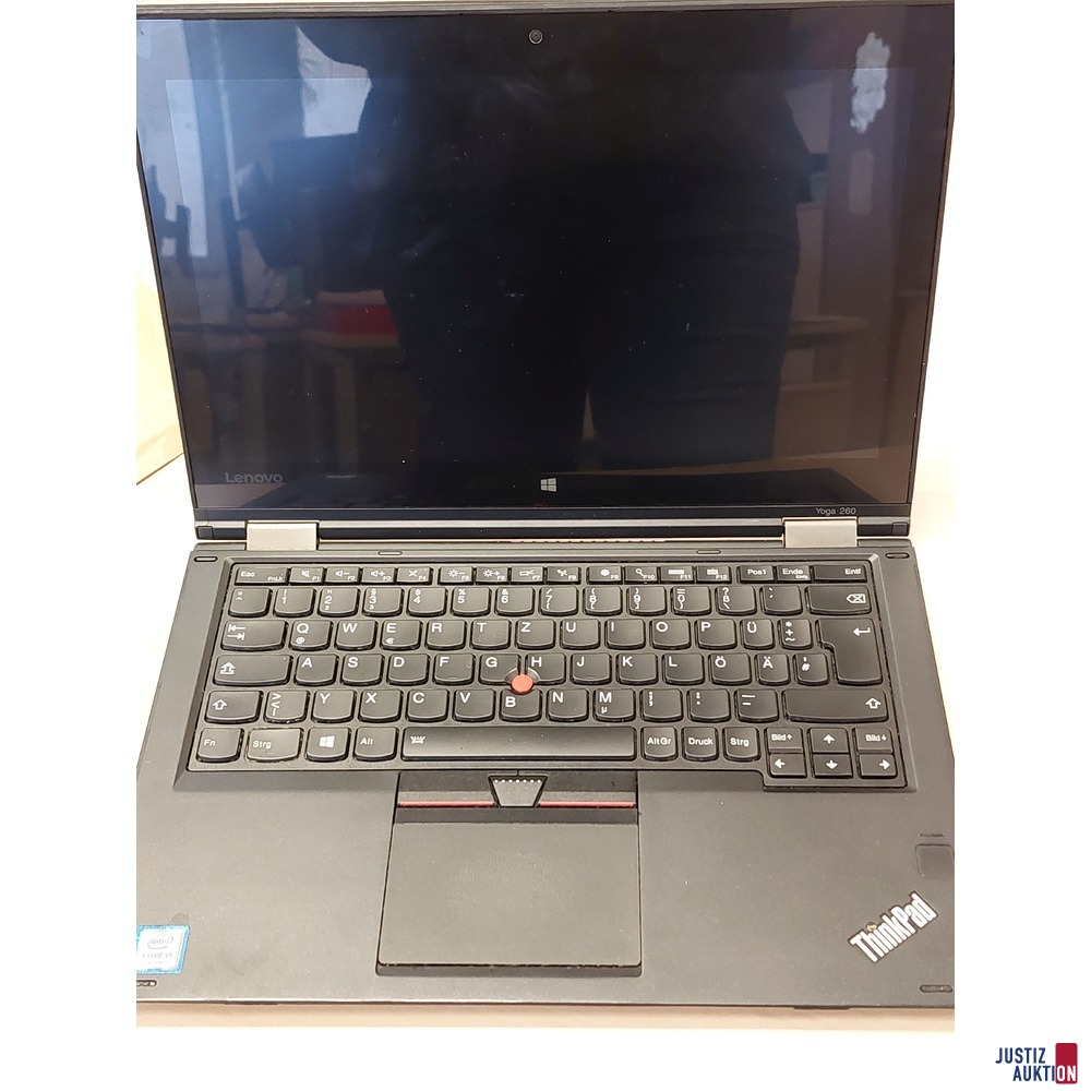 Think Pad der Marke Lenovo Model&colon; Yoga 260