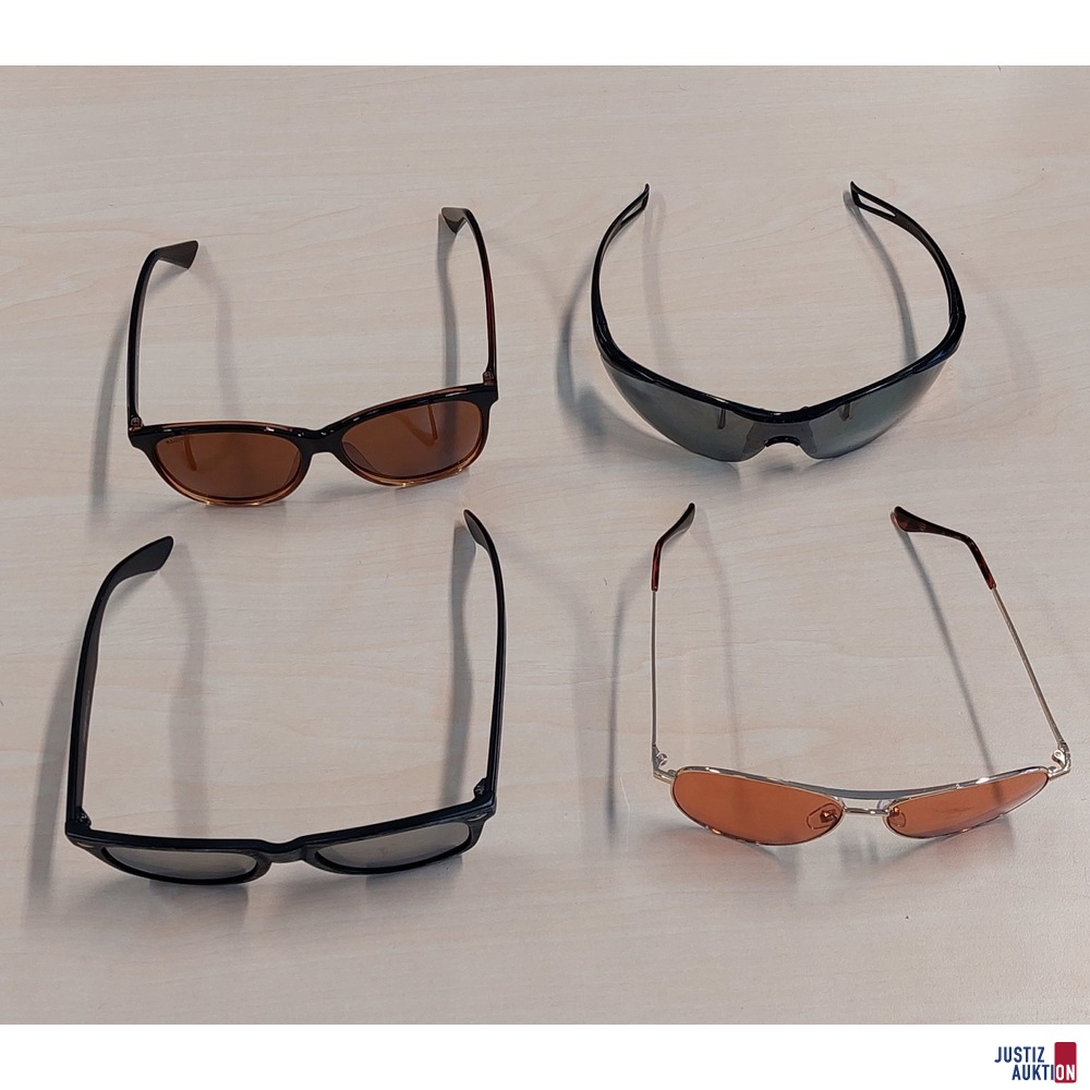 4 diverse Sonnenbrillen