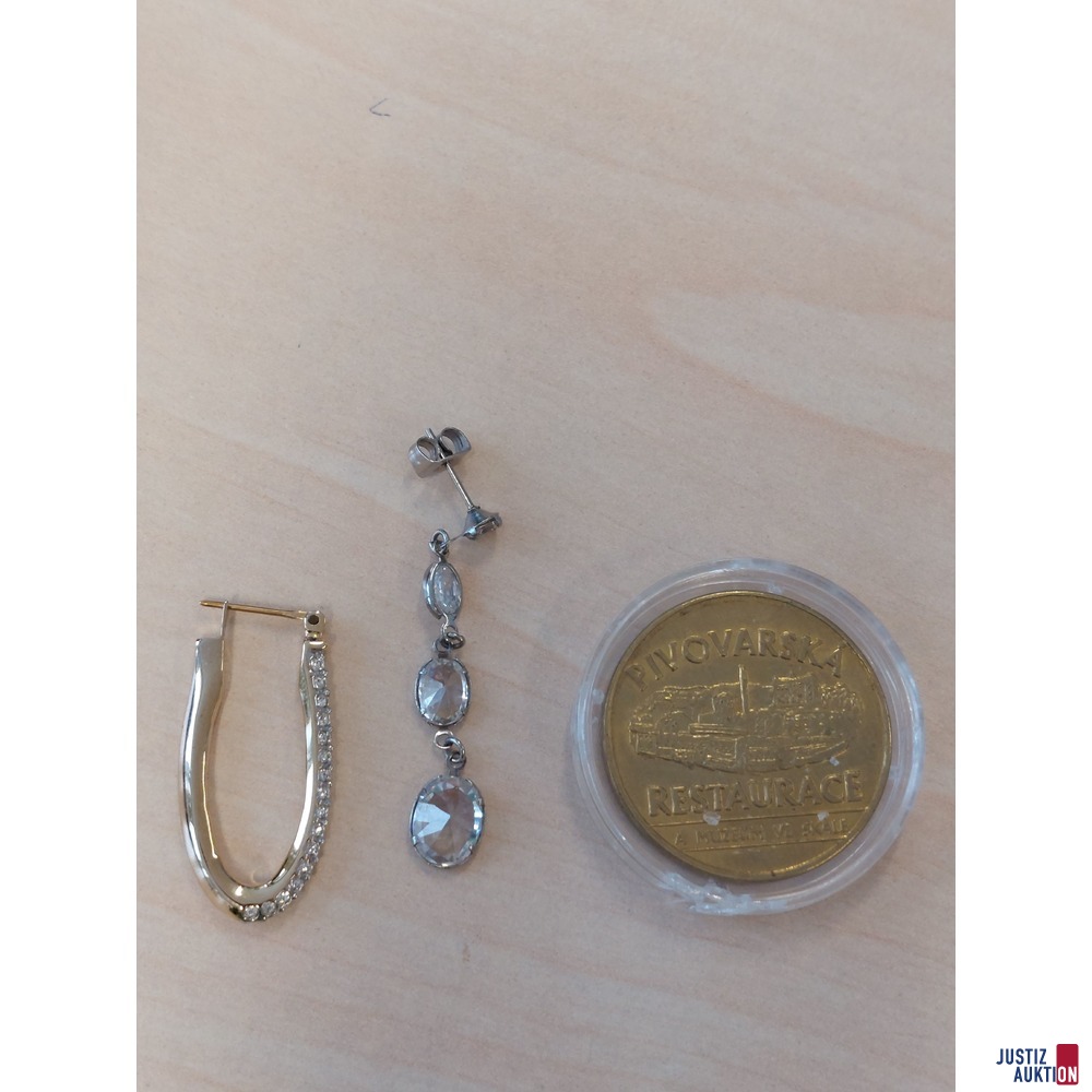 Konvolut an Modeschmuck