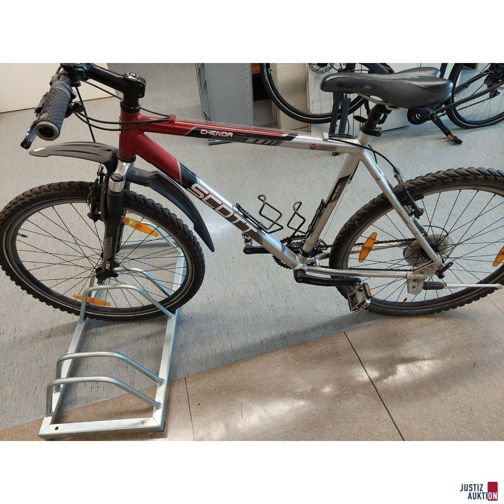 Fahrrad der Marke Scott Chenoa