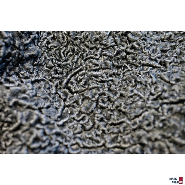 Persianerkurzmantel der Firma Kleiderbauer