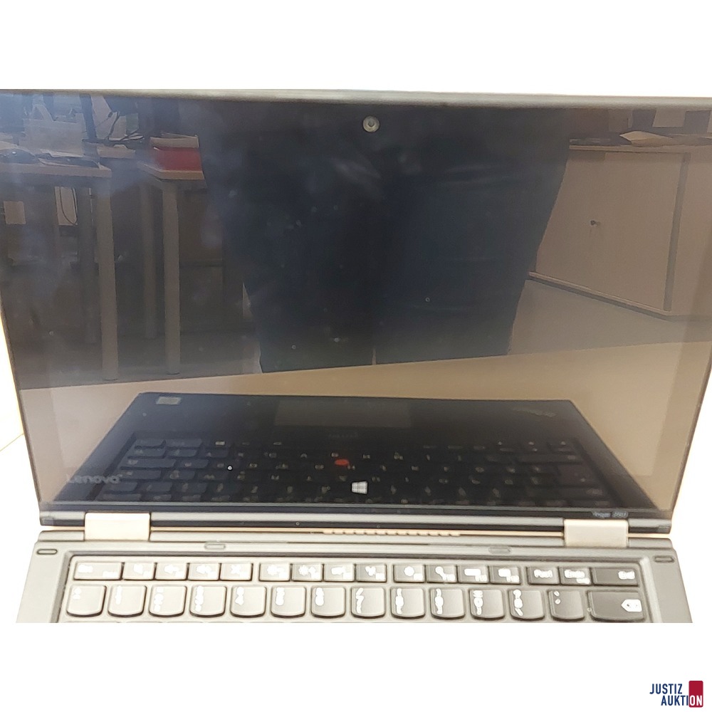 Think Pad der Marke Lenovo Model&colon; Yoga 260