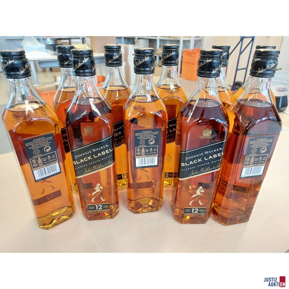 10 Flaschen Johnny Walker Black Label Scotch Whisky 40 &percnt; &aacute; 0&comma;7 l