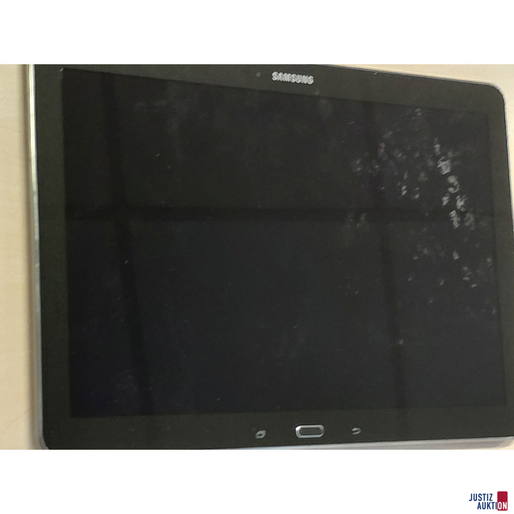 Tablet der Marke Samsung - Model&colon; SM 1900