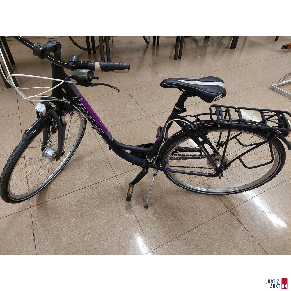 Fahrrad der Marke Genesis – Touring