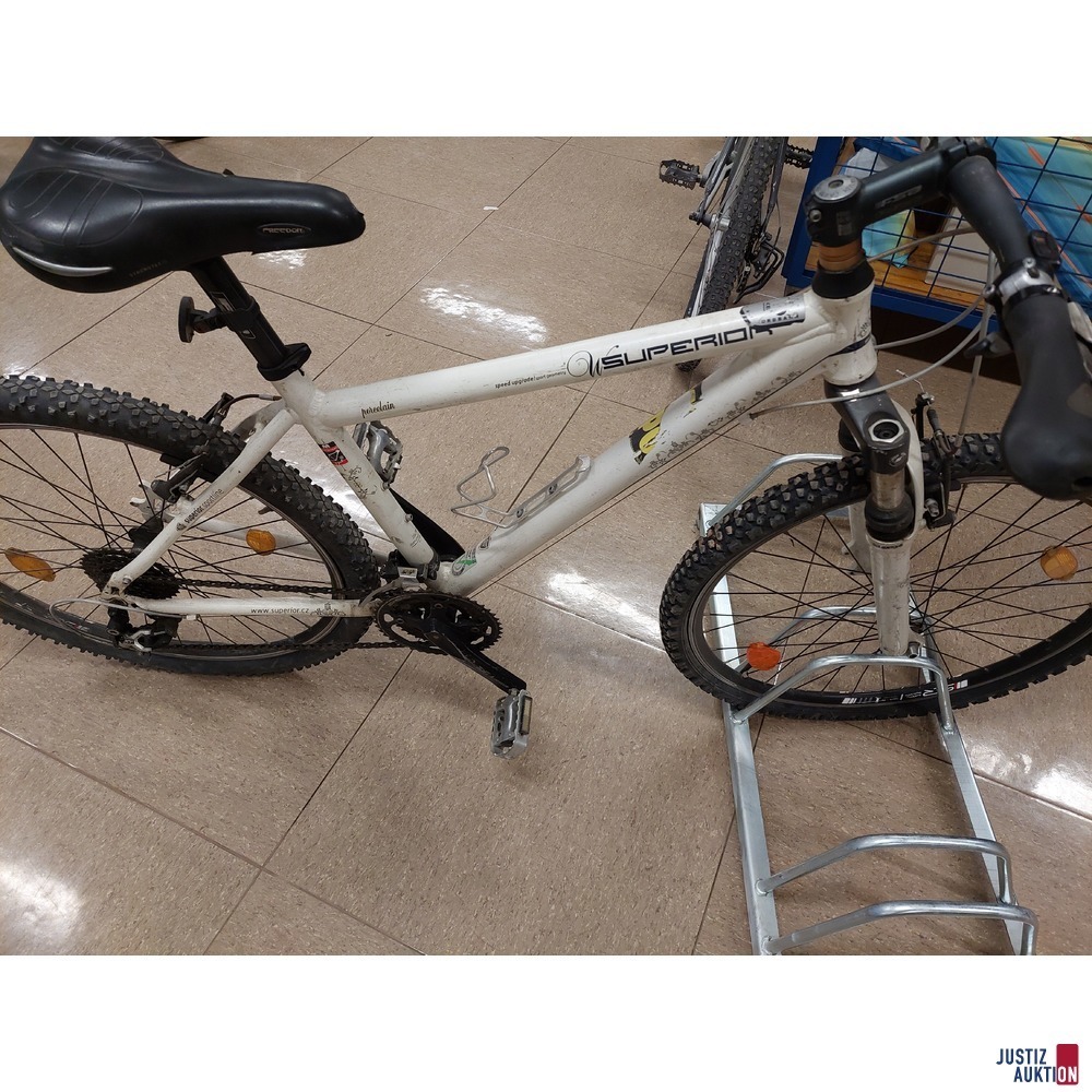 Fahrrad der Marke Superior porcelain Alu 6061 T6